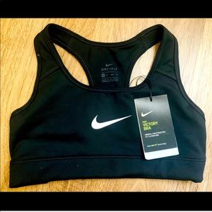Nike victory sport bra, new with tags